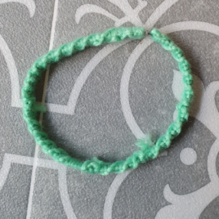 bracelet-laine-mat-crame-perle-2